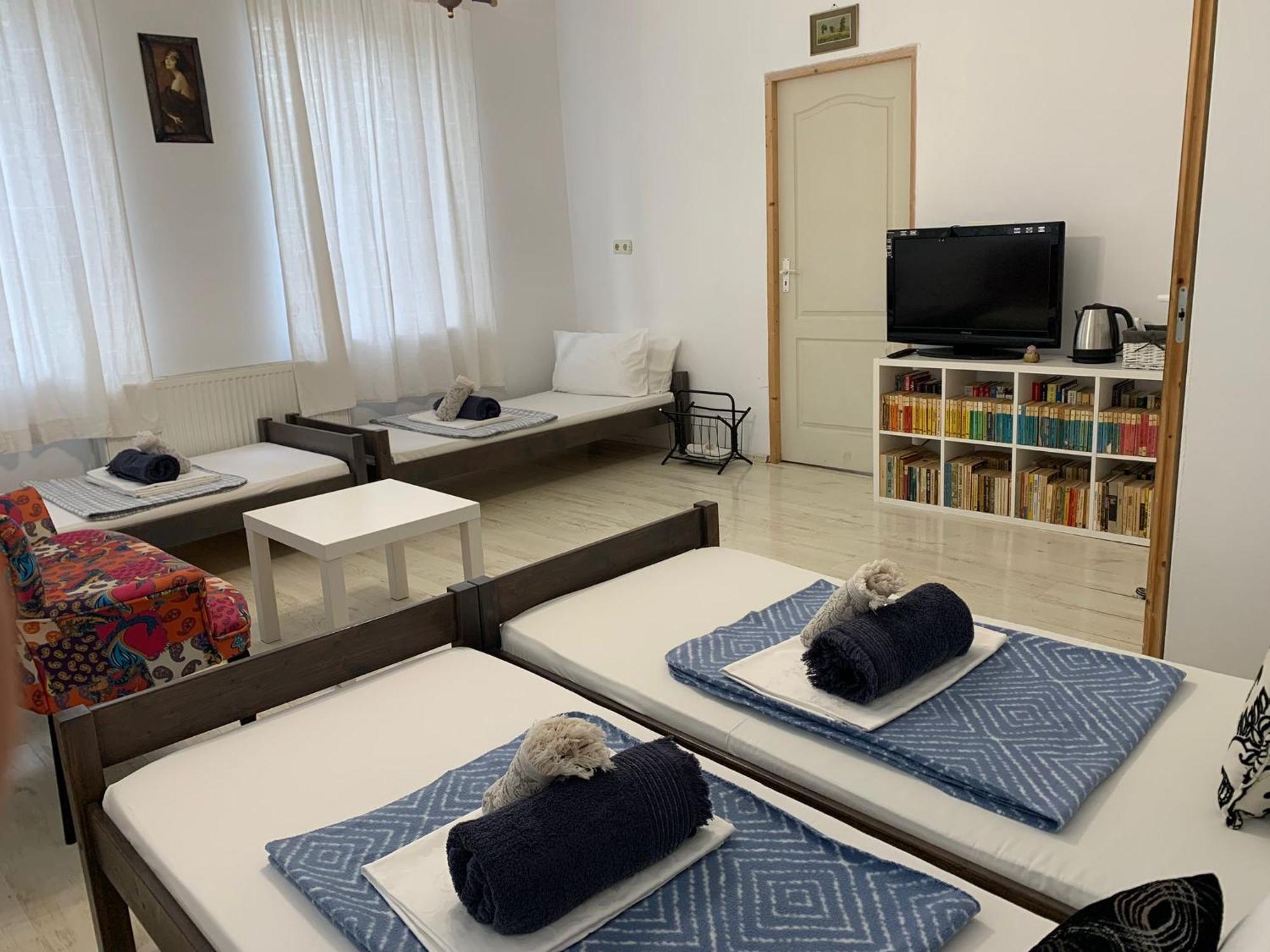 Hotel Casa Trandafirilor Tulcea Esterno foto