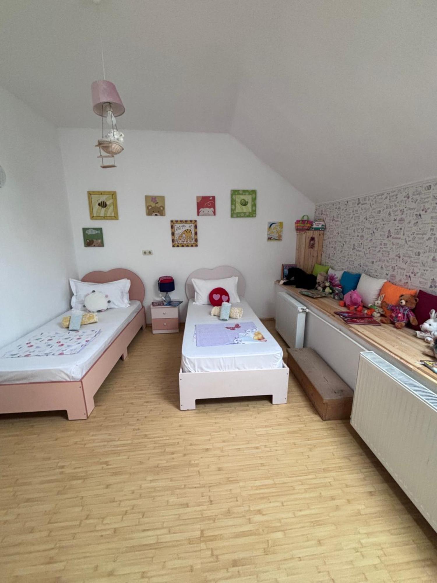 Hotel Casa Trandafirilor Tulcea Esterno foto